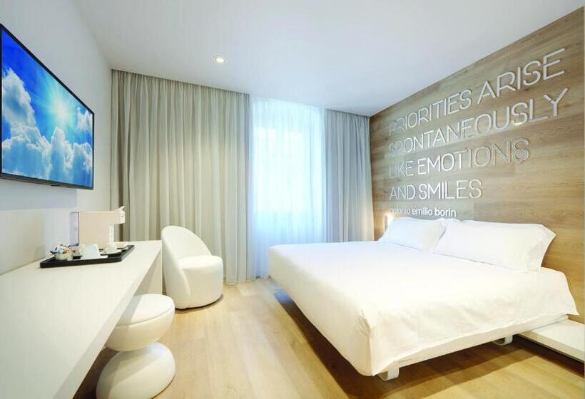 سوییت لوکس, Youme Design Place