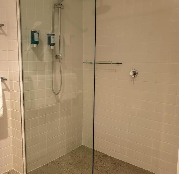 חדר סטנדרט נוף לאגם, Nagambie Waterfront Motel