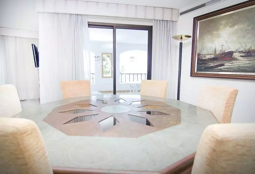 آپارتمان 2 خوابه با چشمانداز دریا, Park Plaza Suites Apartamentos