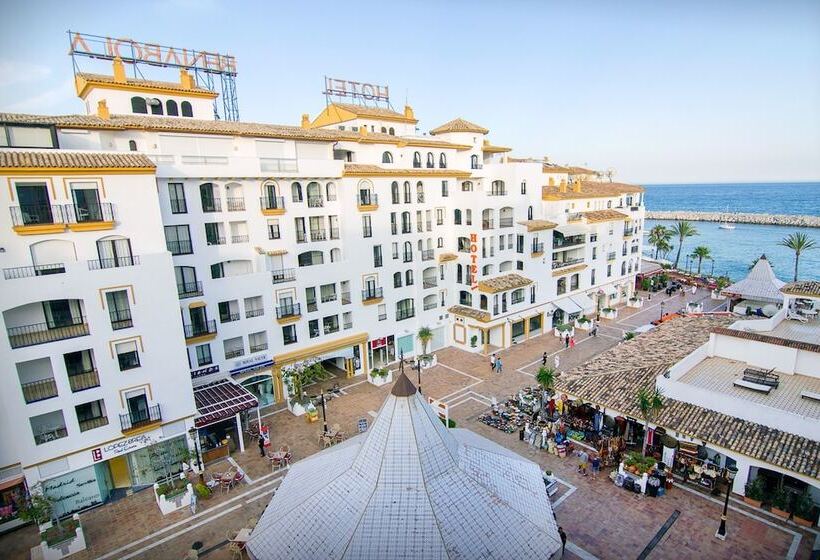 Апартаменты 3 Спальни, Park Plaza Suites Apartamentos