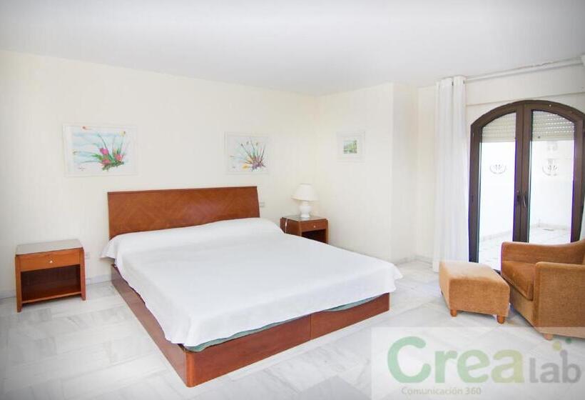 Апартаменты 2 Спальни, Park Plaza Suites Apartamentos
