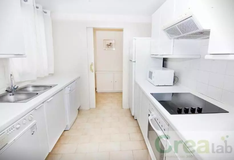 آپارتمان 1 خوابه با چشمانداز دریا, Park Plaza Suites Apartamentos