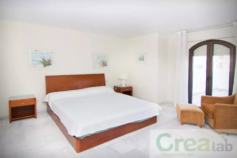 اتاق استاندارد, Park Plaza Suites Apartamentos