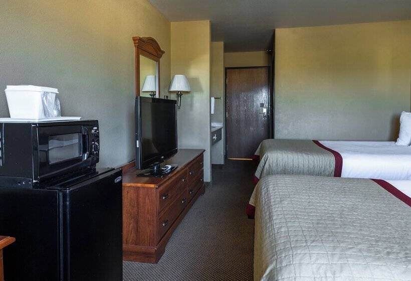 غرفه قياسيه سريرين مزدوجين, Pinedale Hotel & Suites