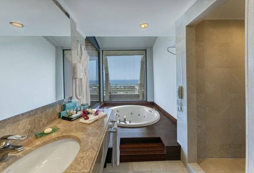 סוויטה מלכותית, Susesi Luxury Resort