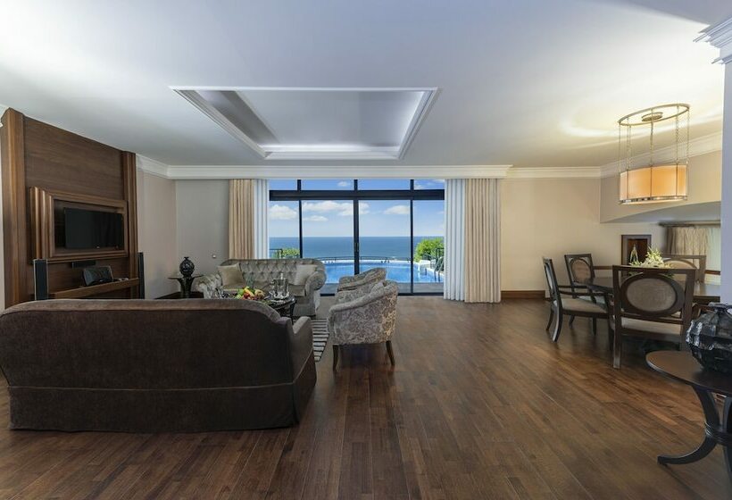 מיטת קינג בסוויטה, Susesi Luxury Resort