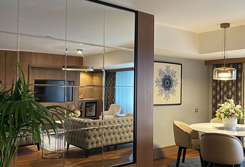 סוויטה מלכותית, Susesi Luxury Resort