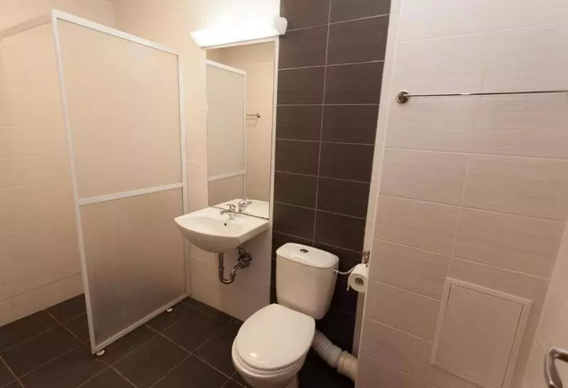 سوییت با چشم‌انداز دریا, Bisser Hotel   Free Parking   Free Pool Access