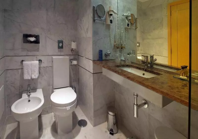 Quarto standard, Crowne Plaza Caparica Lisbon