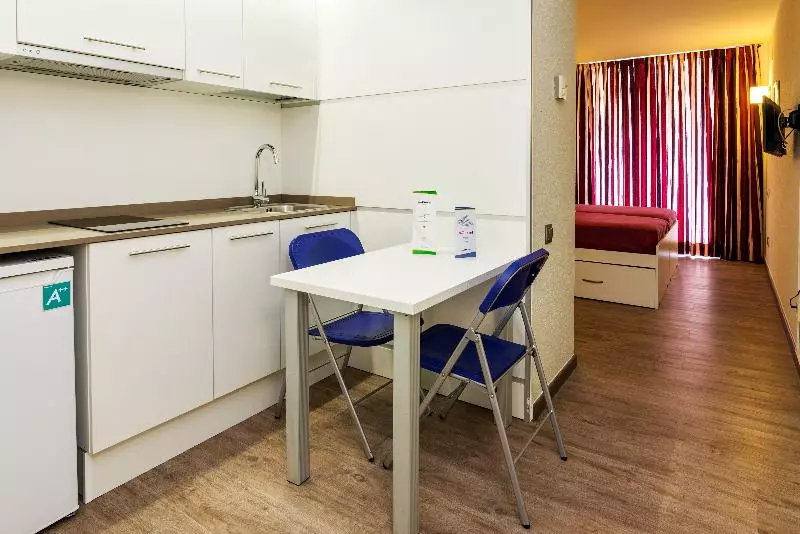 Suite 2 Quartos, Crowne Plaza Caparica Lisbon