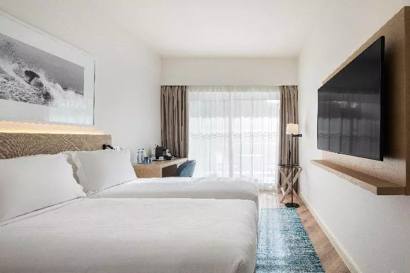 Quarto standard, Crowne Plaza Caparica Lisbon