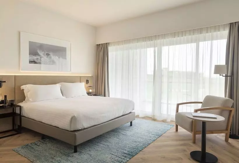 Suite 2 Quartos, Crowne Plaza Caparica Lisbon