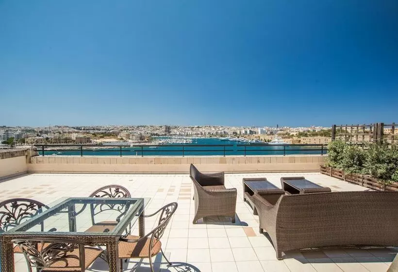 سوئیت پرزیدنت, Grand Hotel Excelsior