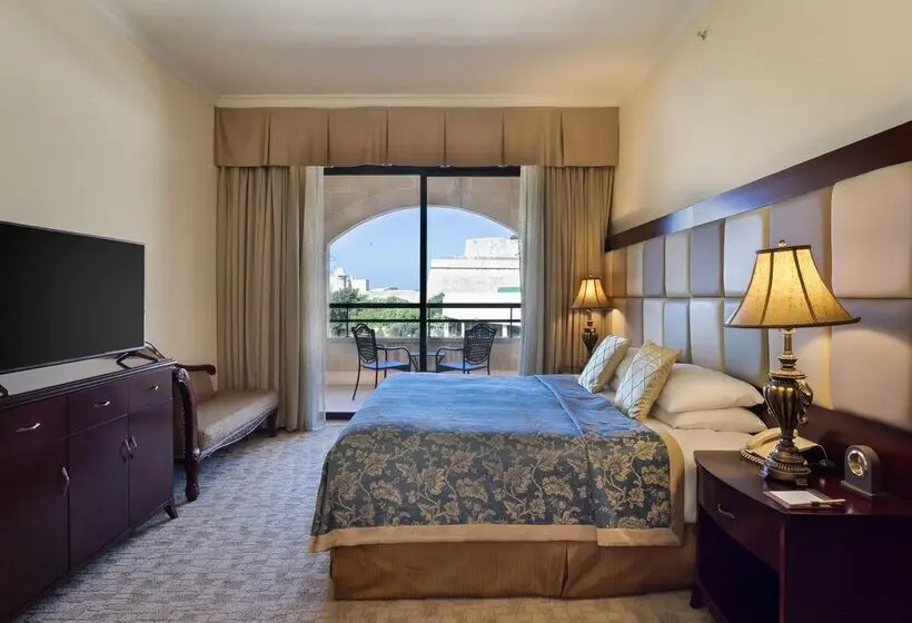 سوییت, Grand Hotel Excelsior