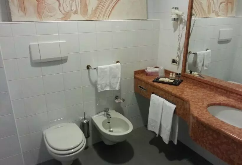 ジュニアスイート, Albergo Della Roccia
