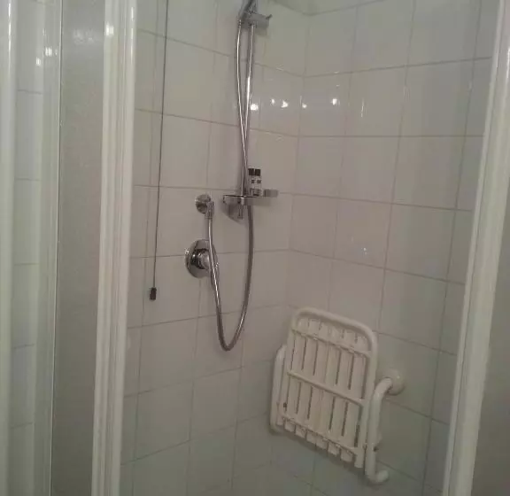 エコノミールーム, Albergo Della Roccia