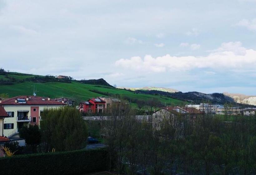 غرفة سوبيريور, Albergo Della Roccia