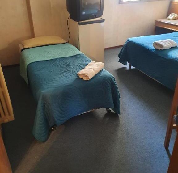 Standard Kolmen Hengen Huone, Apartamentos Plaza