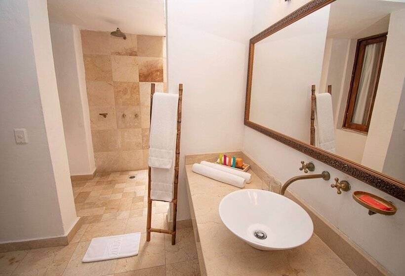 プレミアムルーム, Bantu By Faranda Boutique