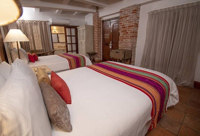 스탠다드 스튜디오, Bantu By Faranda Boutique