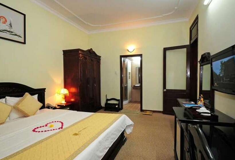 Superior Room, Duy Tan