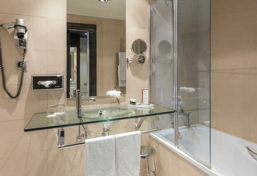 스탠다드 트리플 룸, Exe Puerto De Sagunto