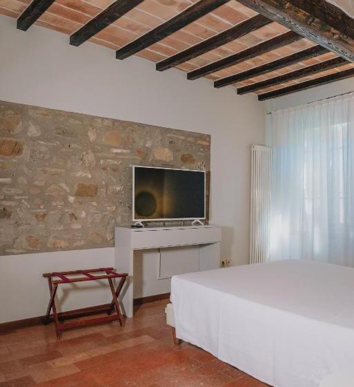 جناح كلاسيكي, Locanda Del Feudo Suite & Restaurant