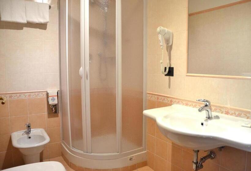 اتاق استاندارد یک نفره, Mia Cara & Spa