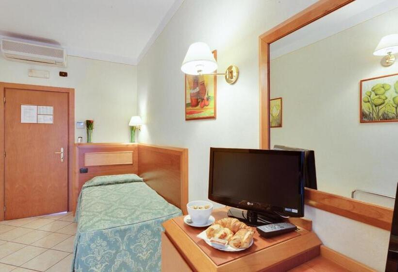 اتاق استاندارد یک نفره, Mia Cara & Spa