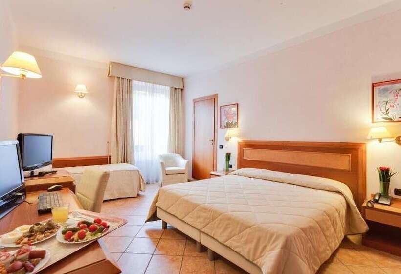 اتاق استاندارد سه نفره, Mia Cara & Spa