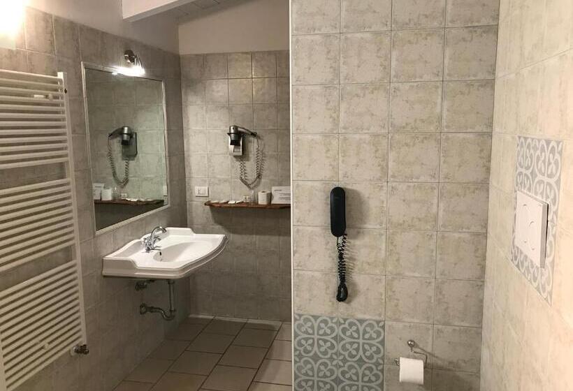 컴포트 룸, Relais Masseria Serritella