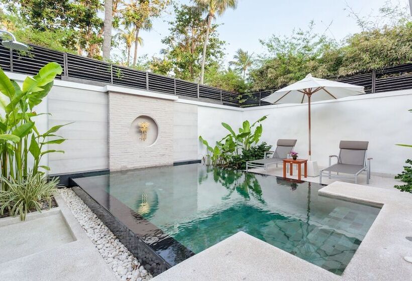 فيلا ديلوكس غرفة نوم, The Racha