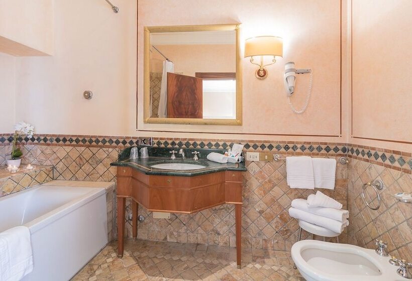 غرفة قياسية, Torre Sant Angelo