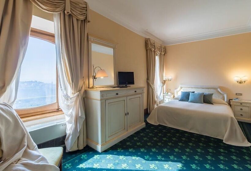 غرفة قياسية, Torre Sant Angelo