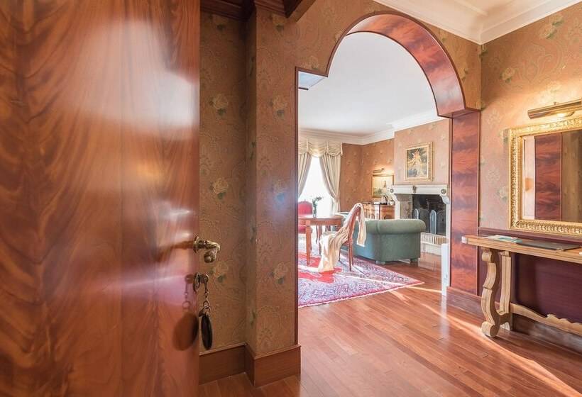 غرفة عائلية, Torre Sant Angelo