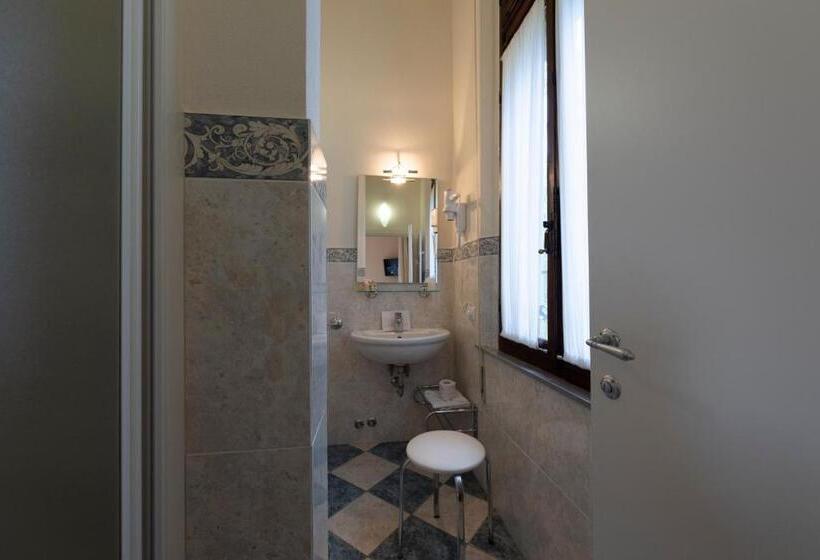 Chambre Deluxe avec Balcon, Villa Elda Boutique