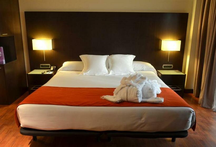 스탠다드 룸, Zenit Pamplona