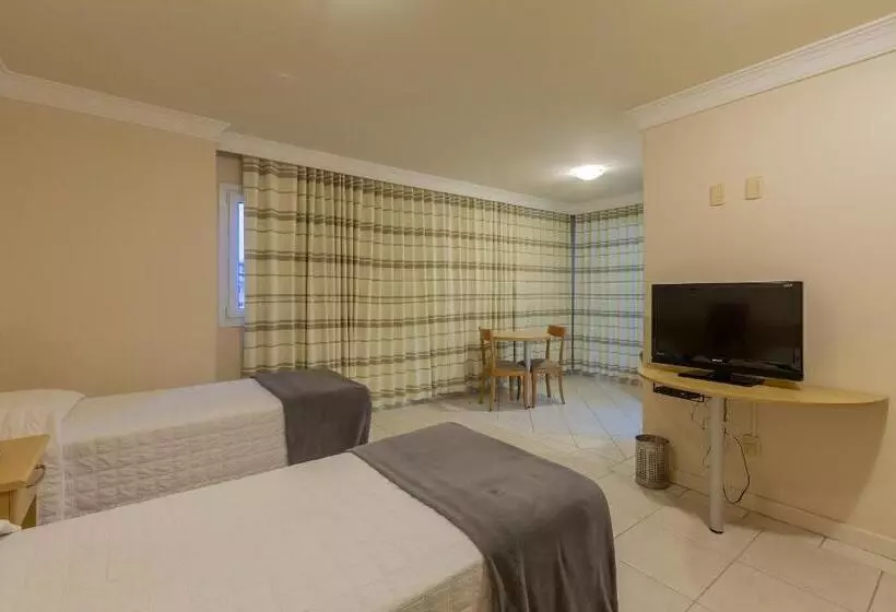 اتاق لوکس یک تخته, Tri Hotel Executive Criciúma