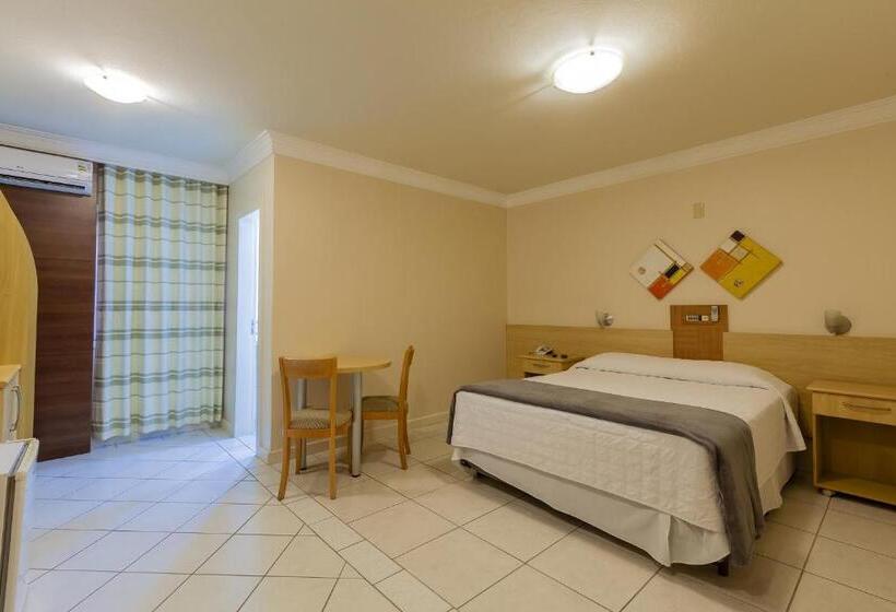 اتاق لوکس یک تخته, Tri Hotel Executive Criciúma