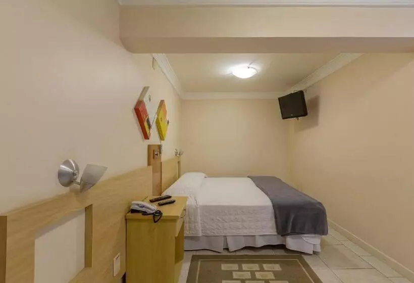 اتاق استاندارد, Tri Hotel Executive Criciúma