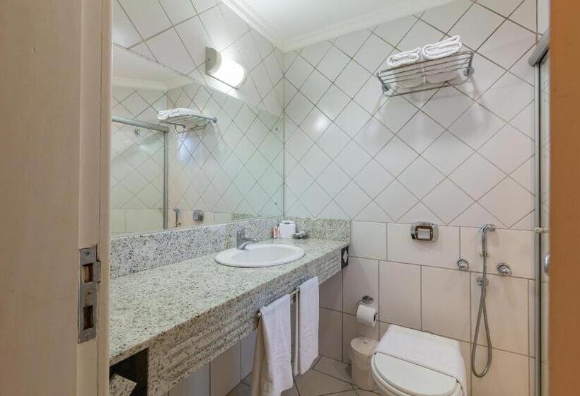 חדר סטנדרט, Tri Hotel Executive Criciúma