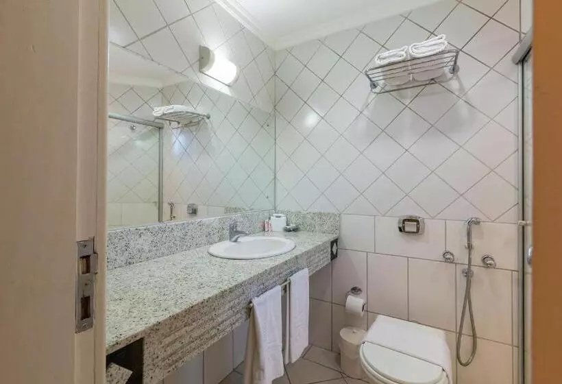 اتاق استاندارد, Tri Hotel Executive Criciúma