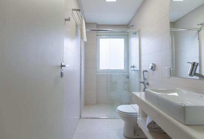 חדר סופריור יחיד, Tri Hotel Executive Criciúma