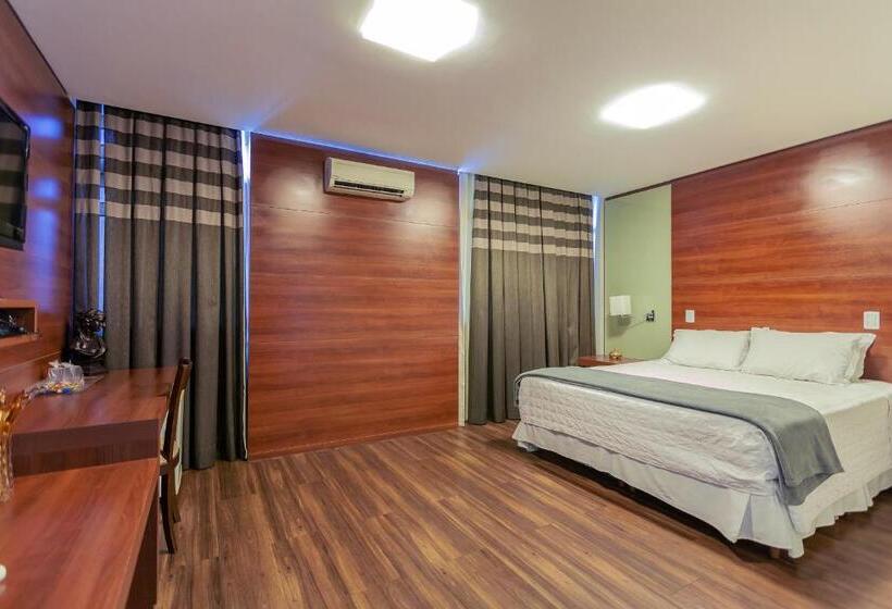 חדר סופריור יחיד, Tri Hotel Executive Criciúma