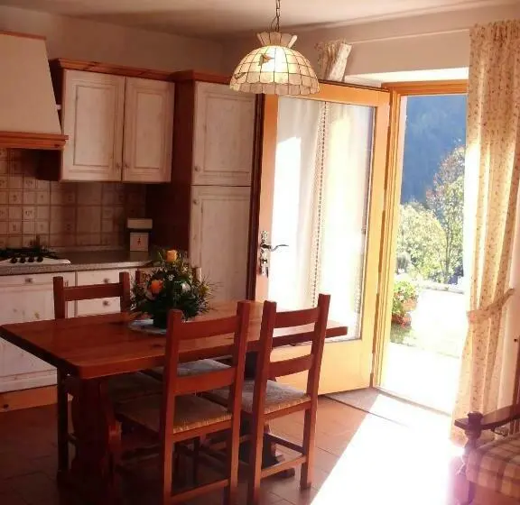 １階の１ベッドルームアパートメント, Albergo Garnì Maso Mistrin