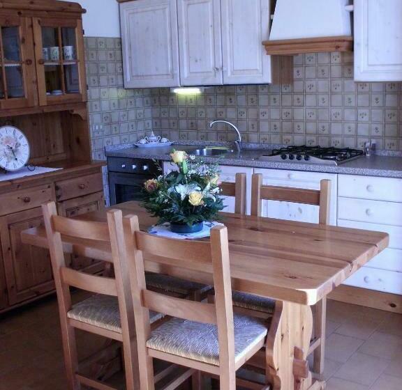 آپارتمان 1 خوابه همکف, Albergo Garnì Maso Mistrin