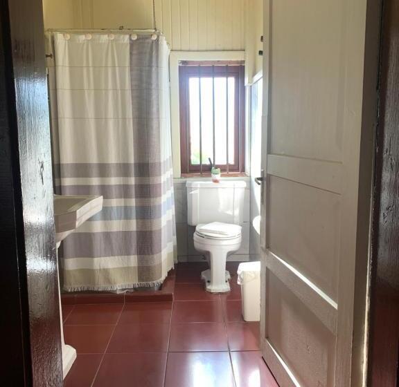 اتاق خانوادگی, La Nuez Bnb