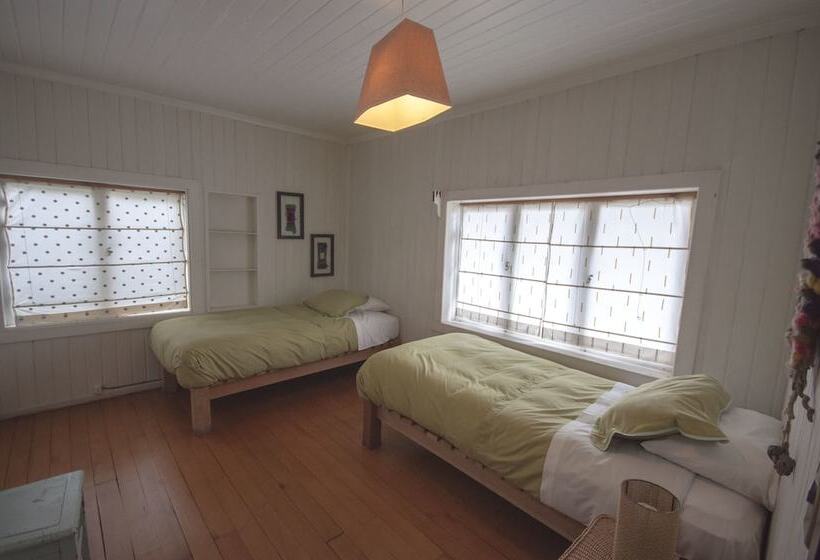 اتاق استاندارد با سرویس بهداشتی مشترک, La Nuez Bnb