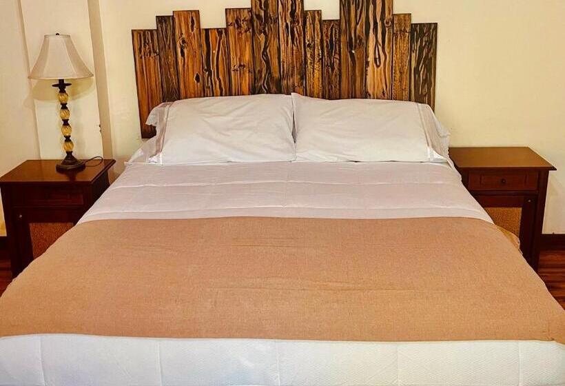 غرفة قياسية, Jireh