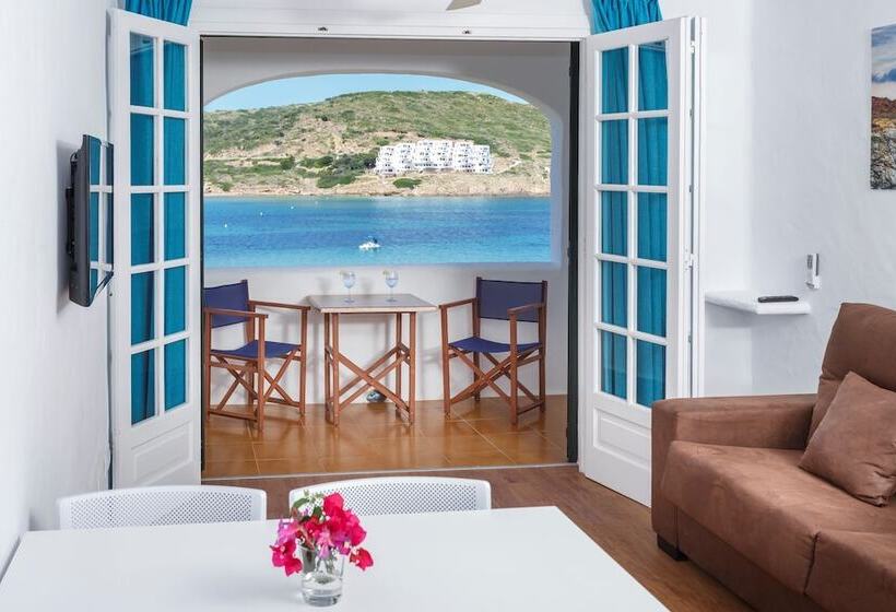 شقة غرفتين نوم إطلالة جانبية على البحر, Carema Garden Village